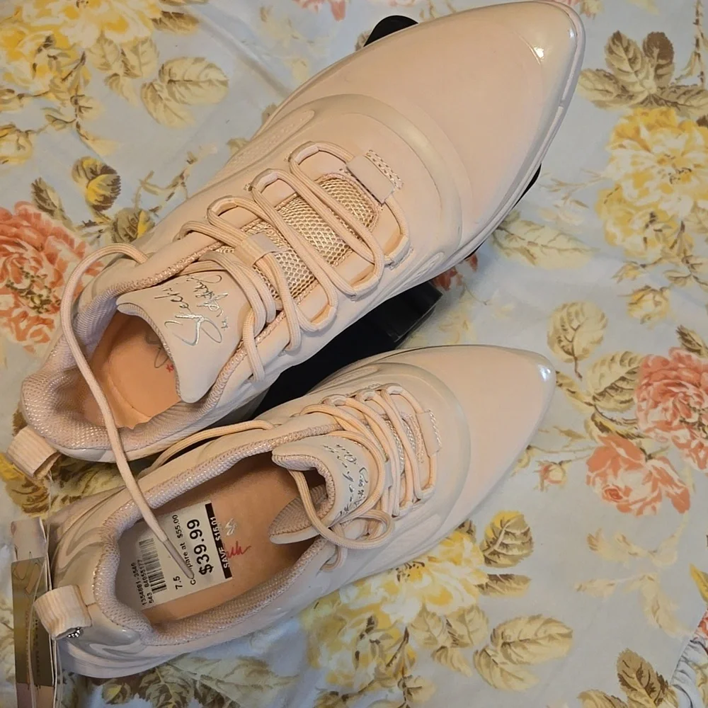 Skechers Women's Sneakers - Picture 4 of 6